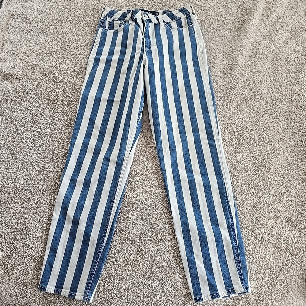 Hollister Women's Ultra High Rise Mom Jean Blue/White Striped Sz 5L Festival